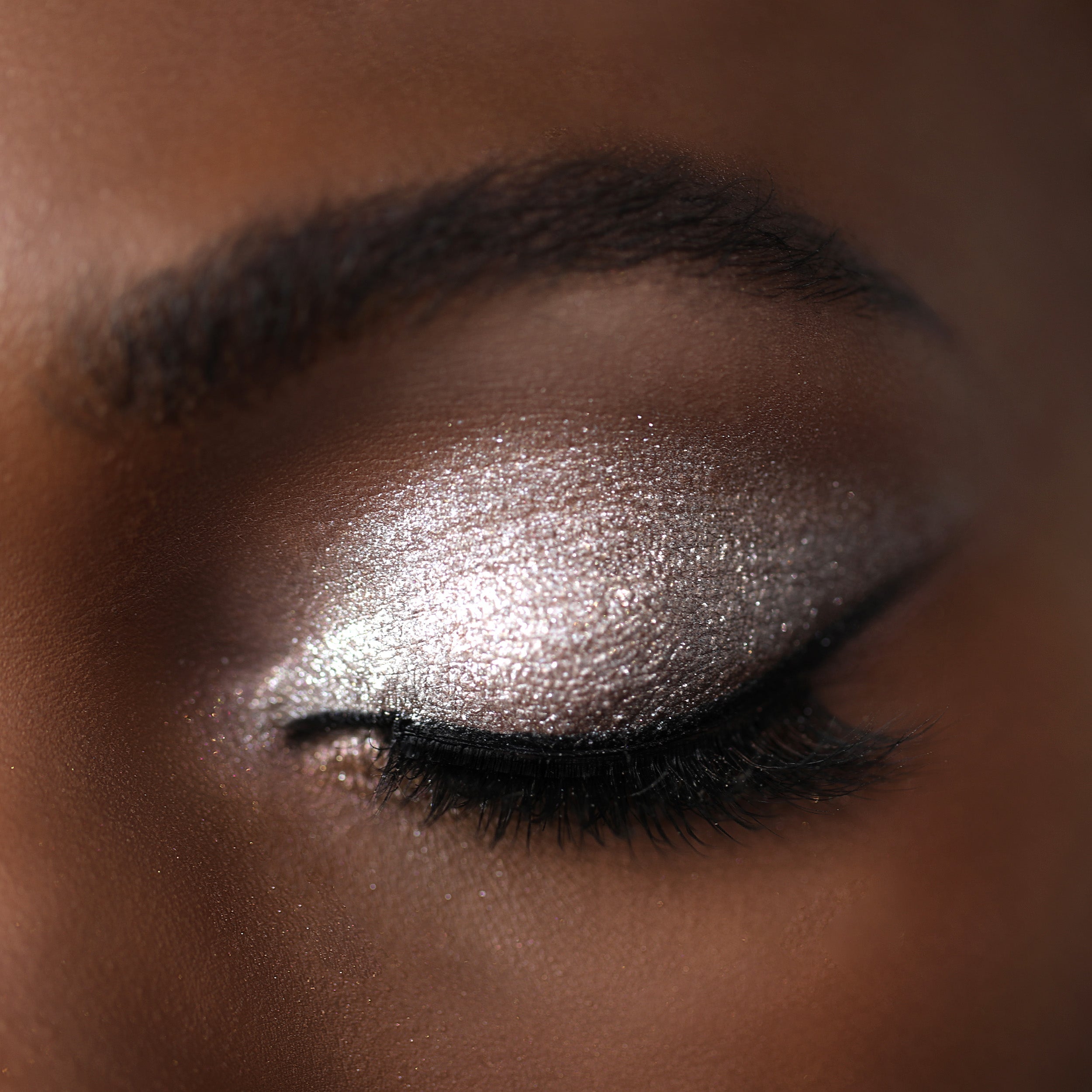 Moira Chroma Light Shadow (001, Fairy Dust)
