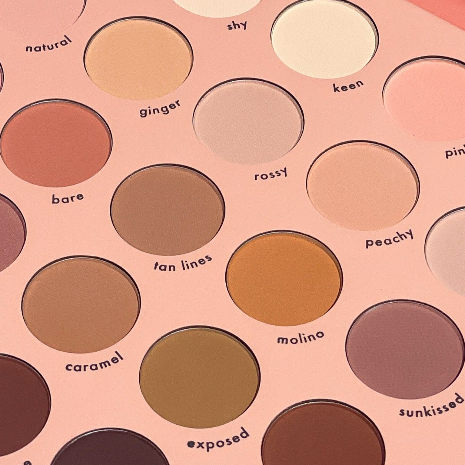 Kara Beauty Pro25 Shades of Me Creative Beauty Palette