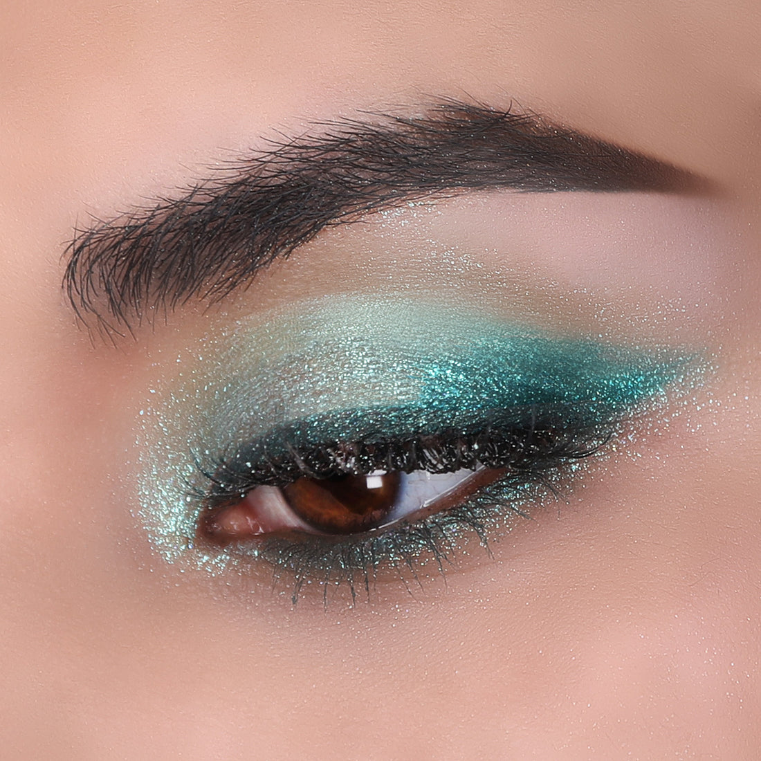 Moira Chroma Light Shadow (010, Aquamarine)