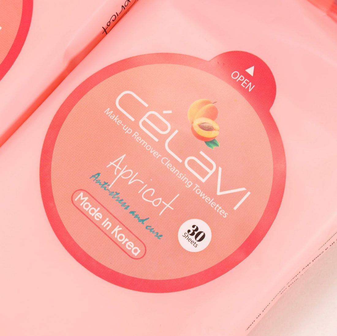 Celavi Apricot Cleansing Wipes