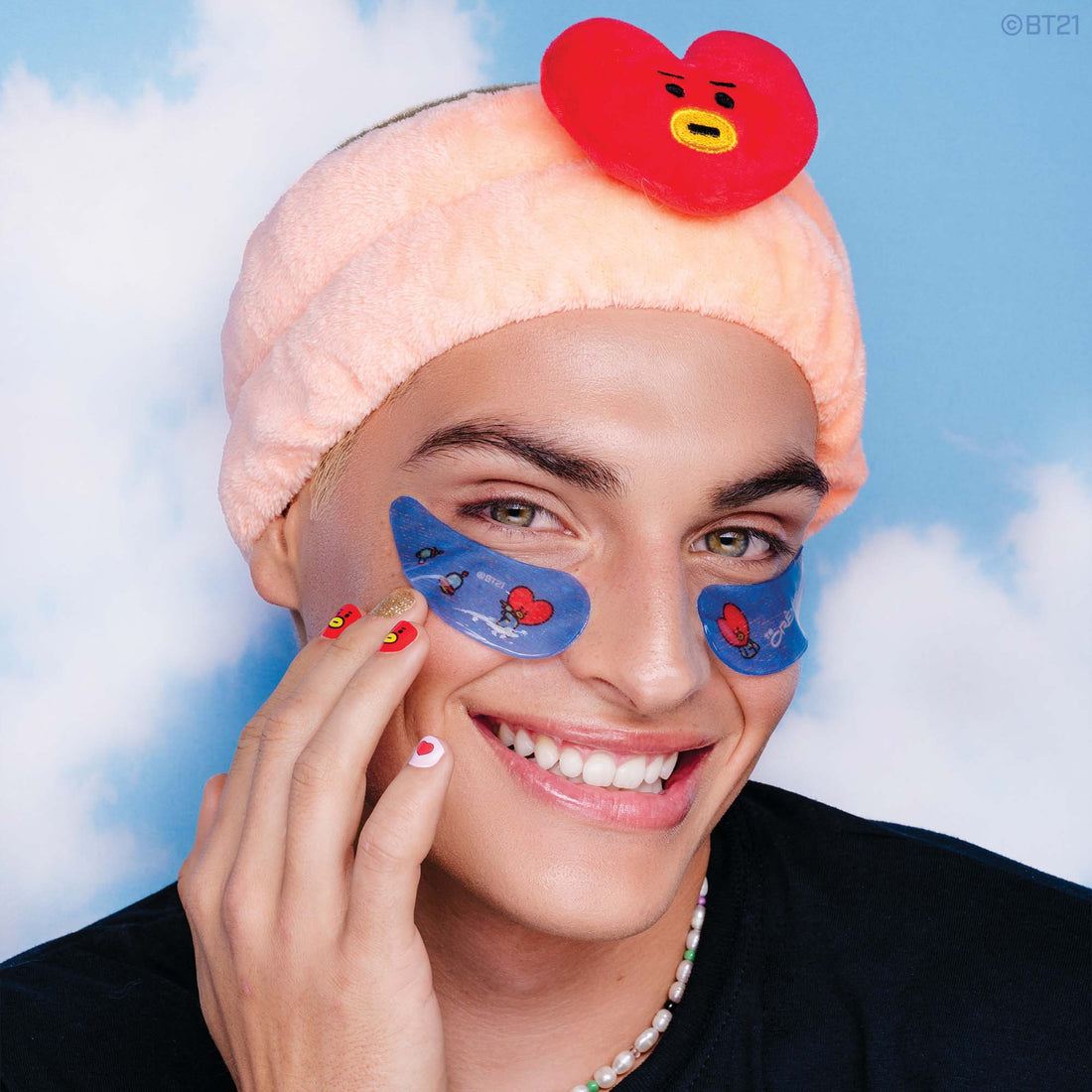The Crème Shop “Smooth Moves!” TATA Hydrogel Under Eye Patches | Plumping &amp; Smoothing